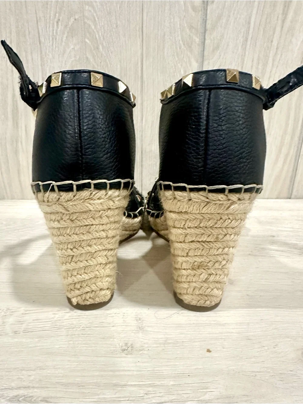 Marc Fisher Black Studded Espadrille Wedge Sandals Size 7 - Picture 4 of 9